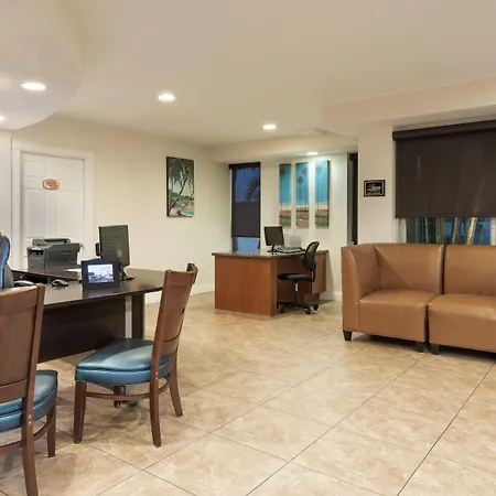 Coconut Cove All-Suite Hotel-3