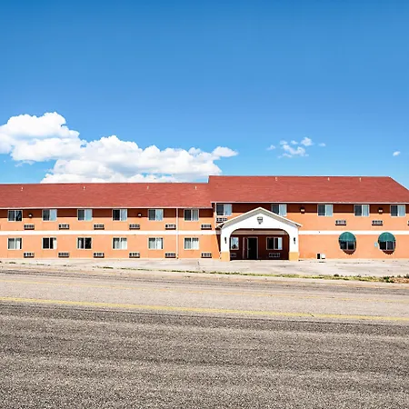 Rodeway Inn & Suites Monticello-3