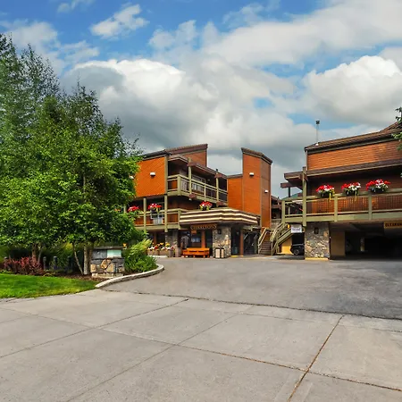 Charltons Banff-3
