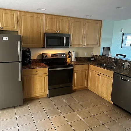 Sunset Vistas Two Bedroom Beachfront Suites-3