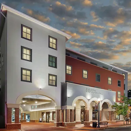 Hilton Garden Inn Annapolis Downtown-2