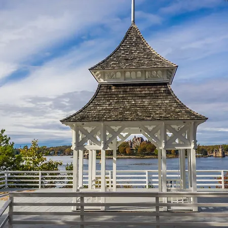 Bonnie Castle Resort & Marina-2