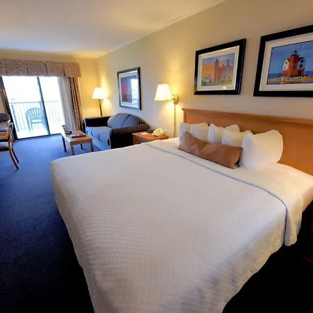 Fairview Beachfront Inn-3