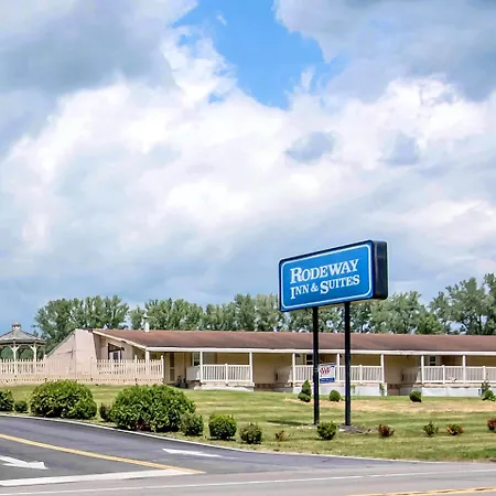Rodeway Inn & Suites-2