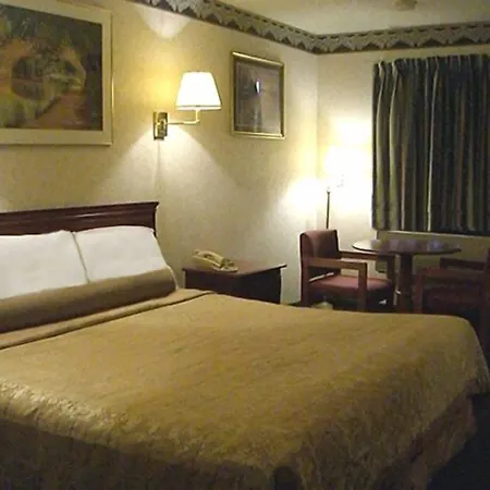 Red Carpet Inn Williamstown-2