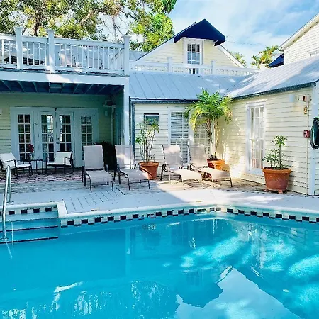 Heron House Court (Adults Only)-3