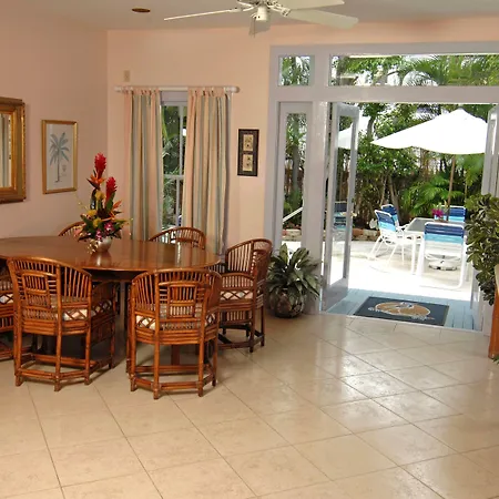 Heron House Court (Adults Only)-2