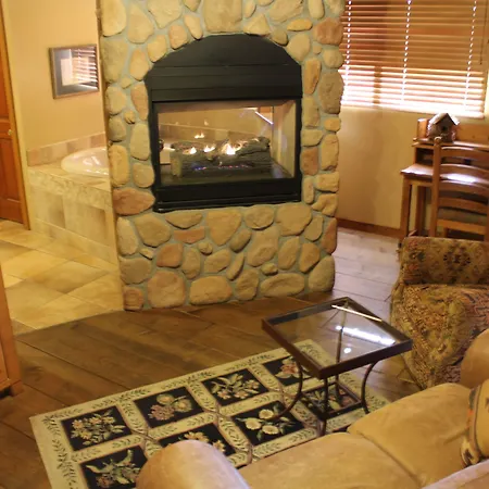 Adobe Village Inn-3