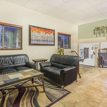 Travelodge By Wyndham Loveland/Fort Collins Area-2
