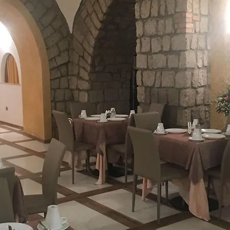 Hotel La Pace-3