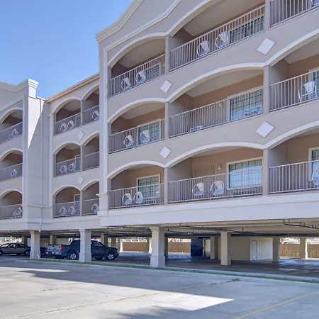 Spark By Hilton Galveston-2
