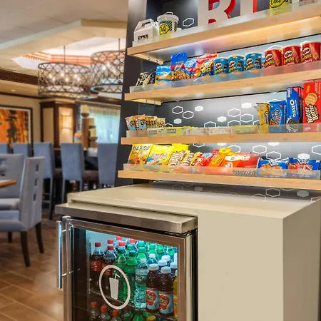 Hampton Inn Coventry-Warwick Area-3