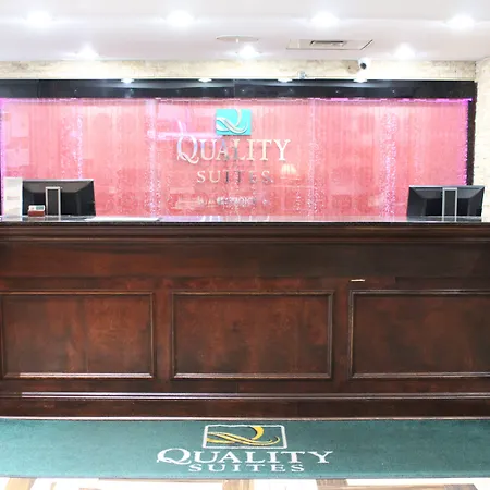 Quality Suites Nyc Gateway-2
