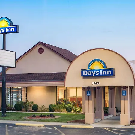 Days Inn By Wyndham Grove City Columbus South-3