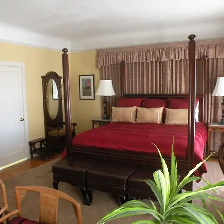 Jackson Court-2