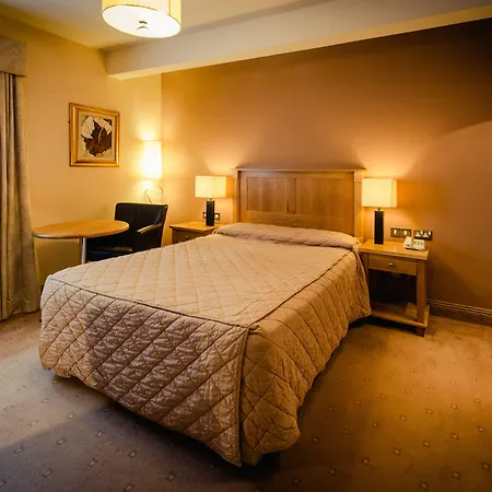 Hotel Isaacs Cork City-3