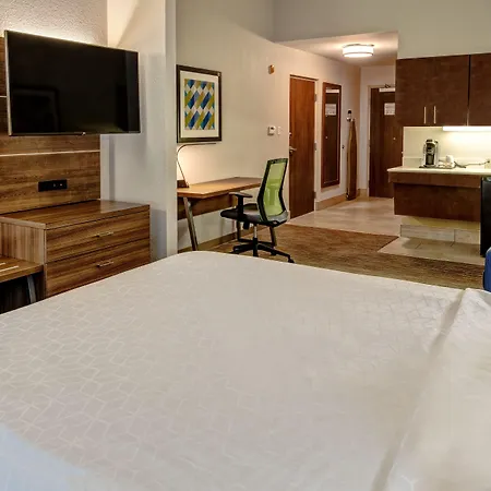Holiday Inn Express Hotel & Suites Memphis Southwind By Ihg-3