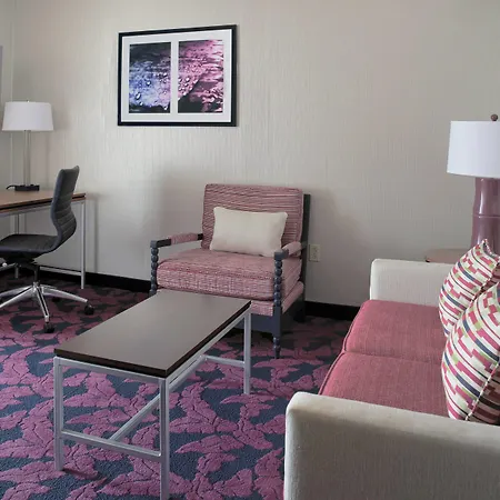 Springhill Suites By Marriott Virginia Beach Oceanfront-2