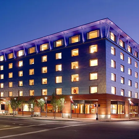 Hilton Garden Inn Portland Downtown Waterfront-2