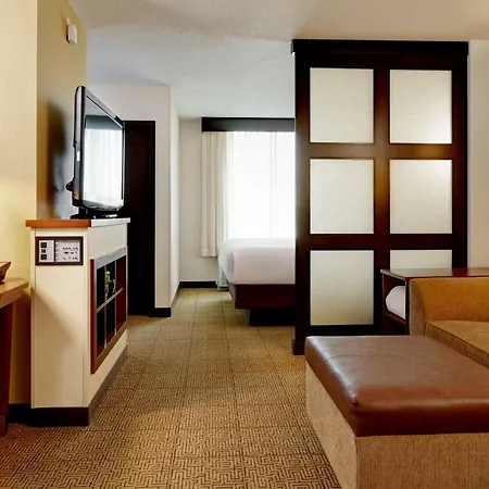 Hyatt Place Savannah Airport-3