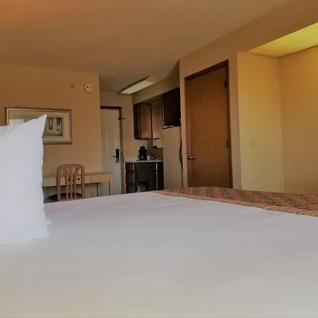 Hospitality Inn - Jacksonville-3