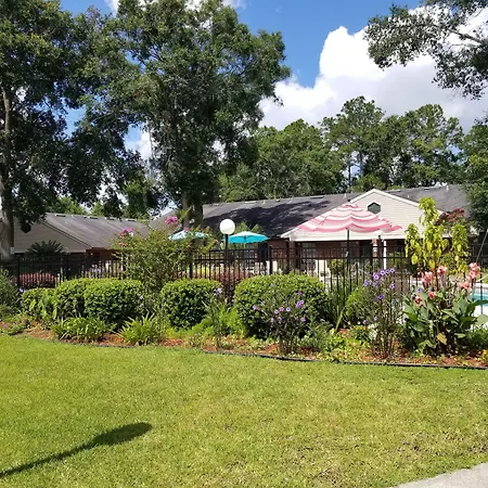 Hospitality Inn - Jacksonville-2