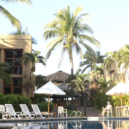 Villas El Rancho Green Resort-3