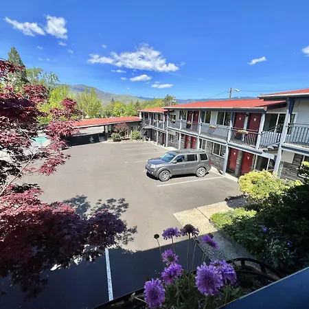 Timbers Inn And Suites-3