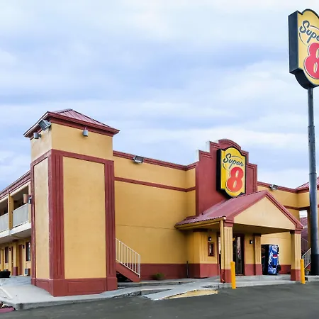 Super 8 By Wyndham Indianapolis-Southport Rd-3