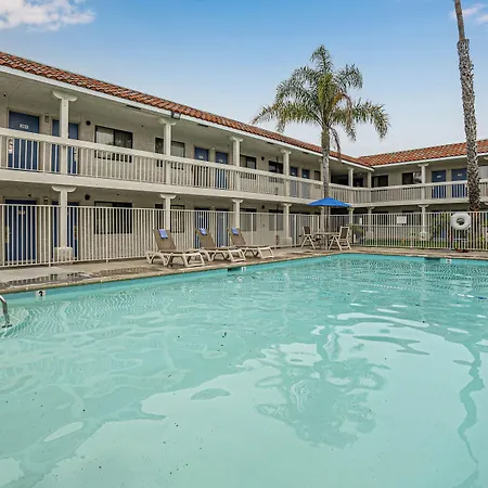 Motel 6-Carlsbad, Ca Beach-3
