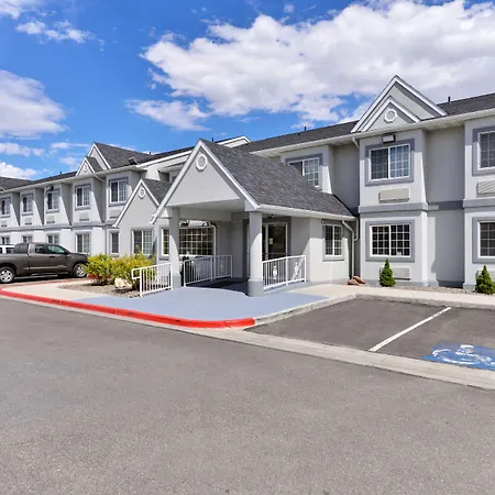 Quality Inn & Suites Elko-3
