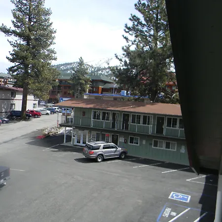 Budget Inn At The Heavenly Gondola-3