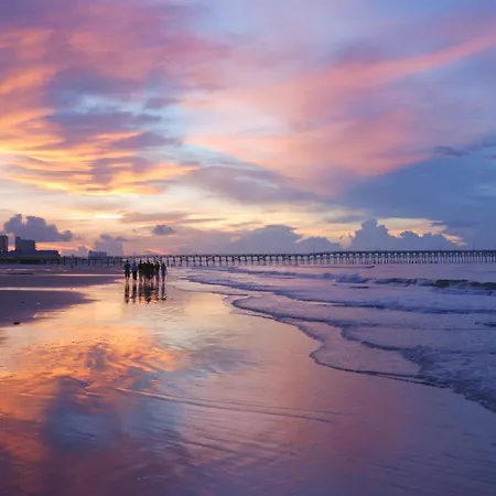 Club Wyndham Seawatch Resort-2