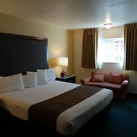 Americas Best Value Inn And Suites Flagstaff-2