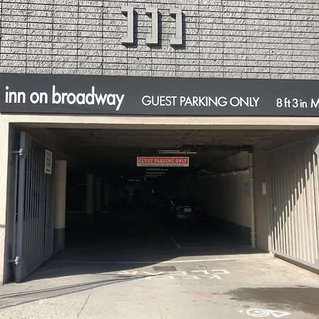 Inn On Broadway-3