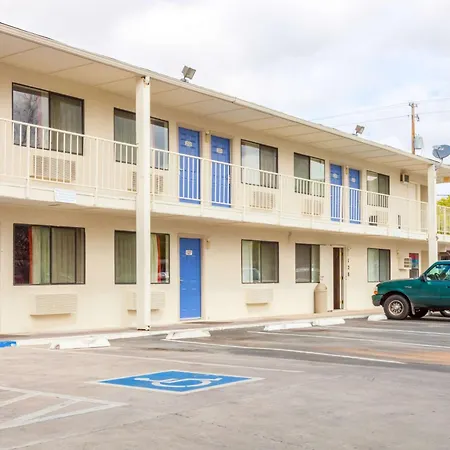 Motel 6-Klamath Falls, Or-2