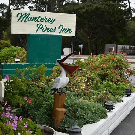 Monterey Pines Inn-3