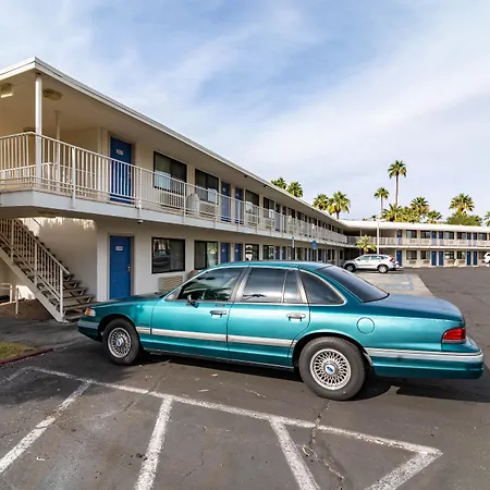 Motel 6-Palm Springs, Ca - East - Palm Canyon-3