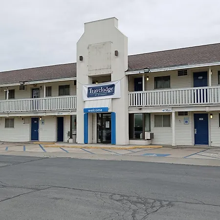 Travelodge By Wyndham Brattleboro Vt-2