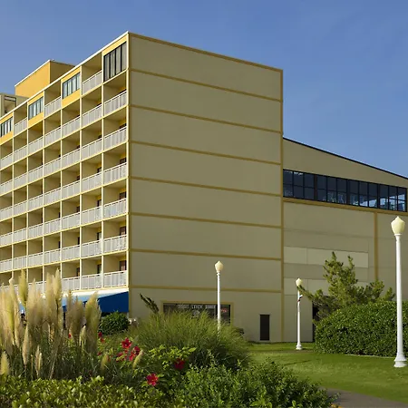 Four Points By Sheraton Virginia Beach Oceanfront-2