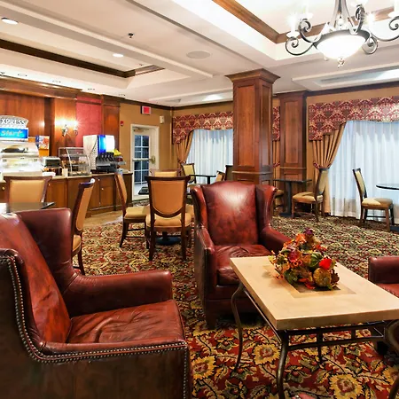 Holiday Inn Express & Suites Tupelo By Ihg-3