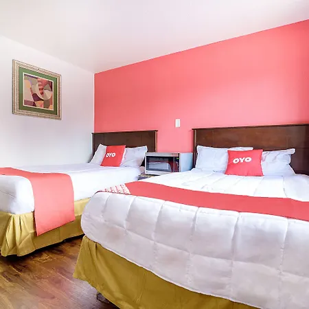 Oyo Hotel South Bend - Campus-3
