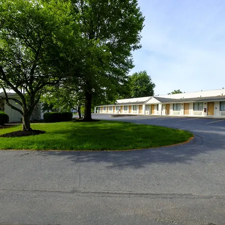 American Inn-3
