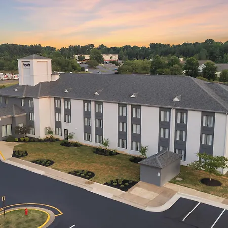 Spark By Hilton Fredericksburg Southpoint-3