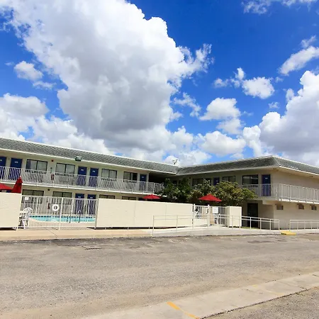 Motel 6-Kingsville, Tx-3