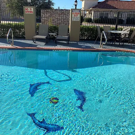 Surestay Plus Hotel By Best Western Mesquite-2