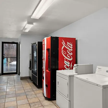 Americas Best Value Inn Bangor-2