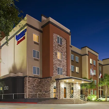 Fairfield Inn & Suites Houston Hobby Airport-2