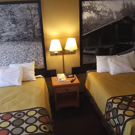 Super 8 By Wyndham Columbia East-2