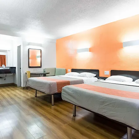 Motel 6-Long Beach, Ca - International City-3